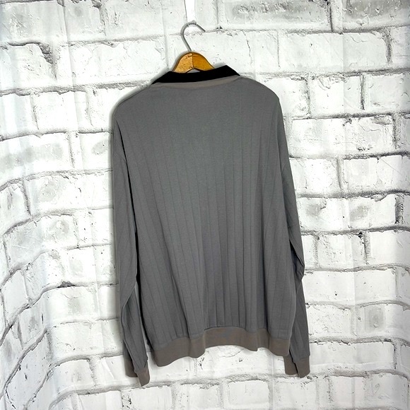 Collared Pullover - Picture 2 of 5